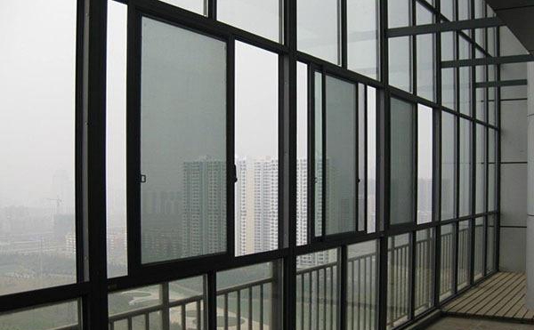 Why is the Aluminum Alloy Window Better Than the Plastic Steel Window?