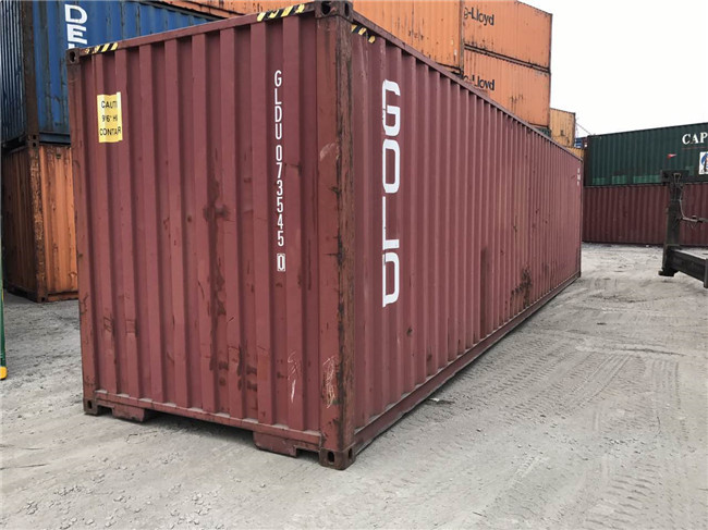 Dry cargo container characteristics
