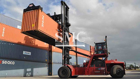 What Tools are Commonly Used for Port Container Transportation?